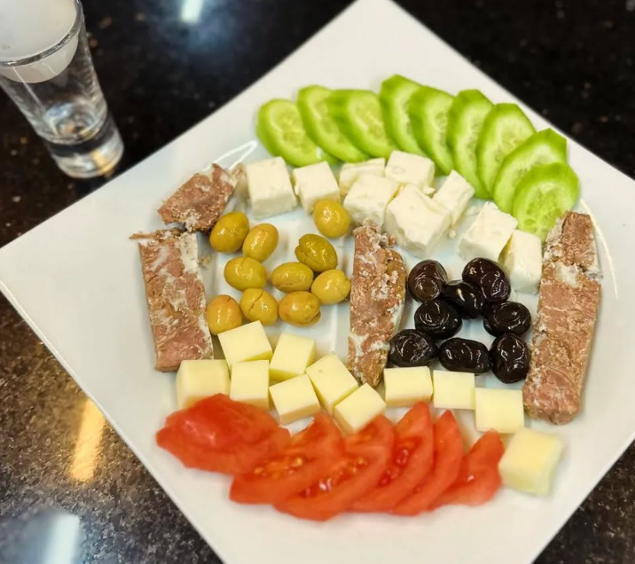 İstinye Sosyal Tesisleri Menü Fiyatları
