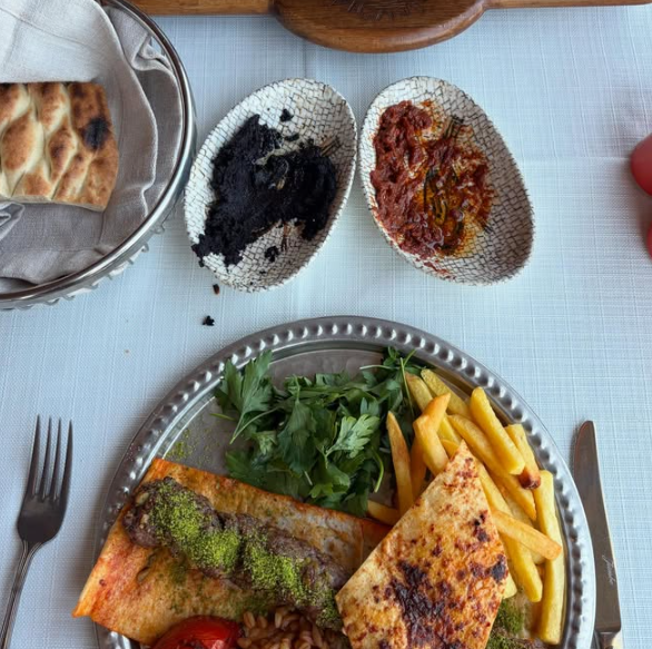 Roof Mezze 360 Menü Fiyatları